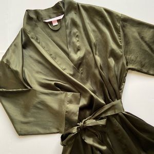 Victoria’s Secret Satin Robe